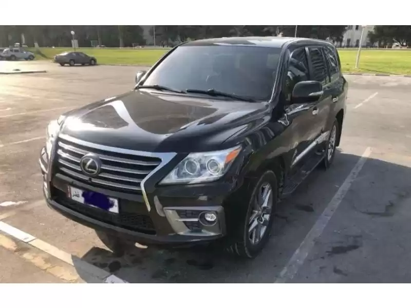 Использовал Lexus LX Продается в Доха #9404 - 1  image 