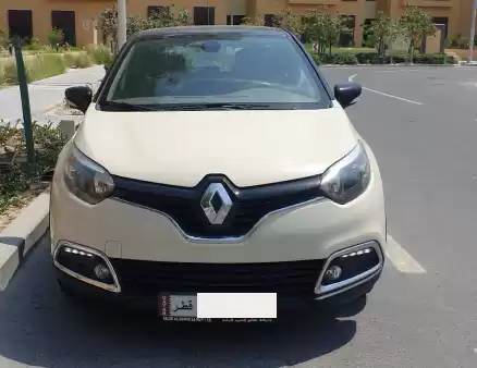 مستعملة Renault Captur للبيع في السد , الدوحة #9450 - 1  صورة 