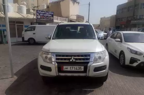 استفاده شده Mitsubishi Pajero برای فروش که در دوحه #9452 - 1  image 