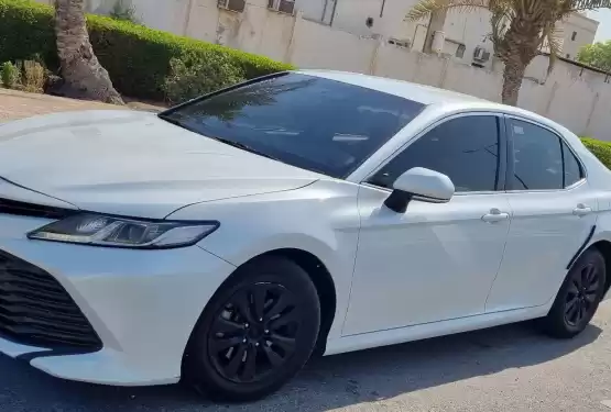 مستعملة Toyota Camry للبيع في الدوحة #9453 - 1  صورة 