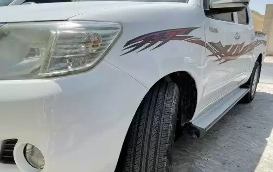 مستعملة Toyota Hilux للبيع في الدوحة #9535 - 1  صورة 