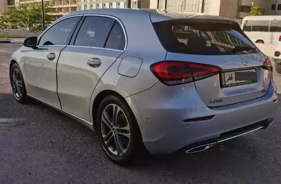 مستعملة Mercedes-Benz Unspecified للبيع في الدوحة #9536 - 1  صورة 
