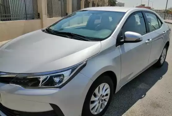 مستعملة Toyota Corolla للبيع في الدوحة #9549 - 1  صورة 