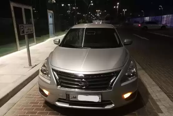 استفاده شده Nissan Altima برای فروش که در دوحه #9571 - 1  image 