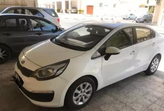 Utilisé Kia Rio À vendre au Doha #9600 - 1  image 