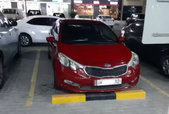 Kullanılmış Kia Cerato Satılık içinde Al Sadd , Doha #9674 - 1  image 