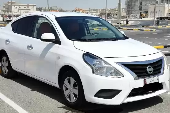 استفاده شده Nissan Sunny برای فروش که در السد , دوحه #9677 - 1  image 