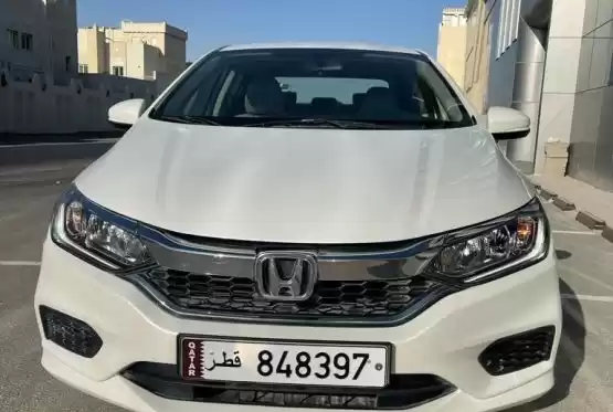 استفاده شده Honda City برای فروش که در دوحه #9680 - 1  image 