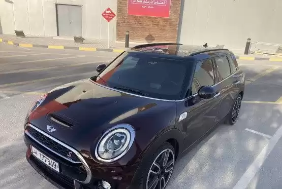 用过的 Mini Clubman 出售 在 萨德 , 多哈 #9714 - 1  image 