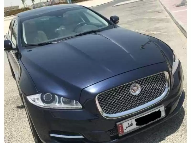 استفاده شده Jaguar XJ برای فروش که در دوحه #9750 - 1  image 