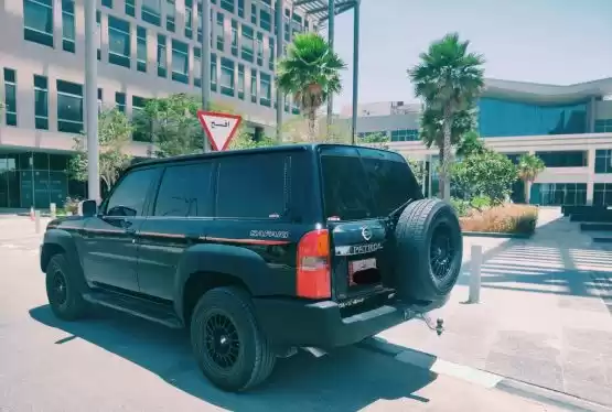 Использовал Nissan Patrol Продается в Доха #9825 - 1  image 