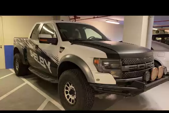 مستعملة Ford Unspecified للبيع في الدوحة #9845 - 1  صورة 