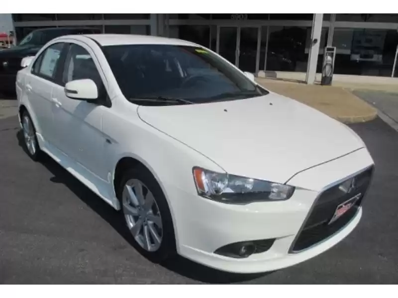استفاده شده Mitsubishi Lancer برای فروش که در دوحه #9901 - 1  image 