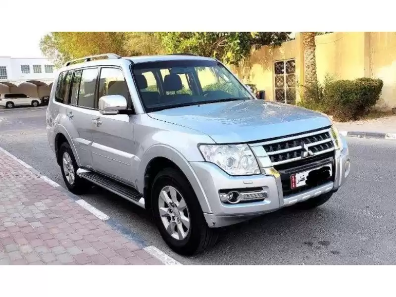 Kullanılmış Mitsubishi Pajero Satılık içinde Doha #9904 - 1  image 