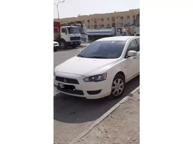 استفاده شده Mitsubishi Lancer برای فروش که در دوحه #9908 - 1  image 