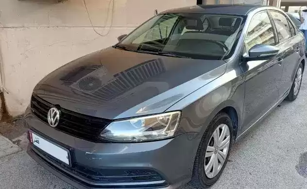 Used Volkswagen Jetta For Sale in Al Sadd , Doha #9912 - 1  image 