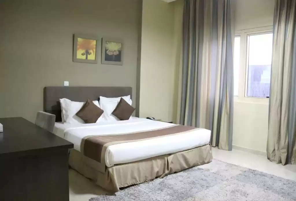 yerleşim Hazır Mülk 2 yatak odası F/F Apartman  kiralık içinde Al Sadd , Doha #10106 - 1  image 