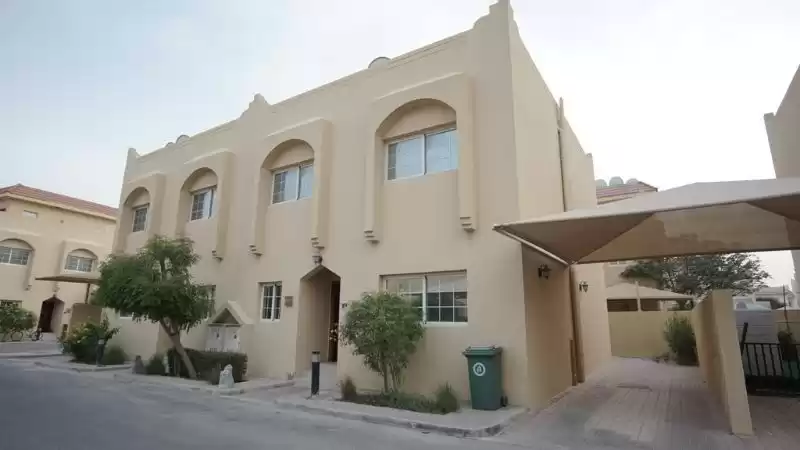 مسکونی املاک آماده 3 خوابه S/F ویلا در مجتمع  برای اجاره که در السد , دوحه #10212 - 1  image 