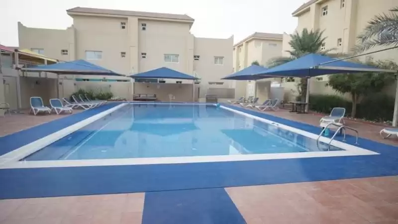 yerleşim Hazır Mülk 3 yatak odası S/F Site İçinde Villa  kiralık içinde Al Sadd , Doha #10260 - 1  image 