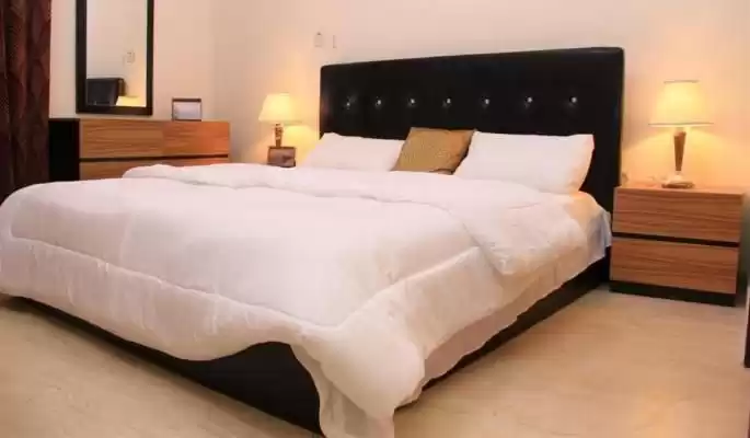 Résidentiel Propriété prête 2 chambres F / F Appartement  a louer au Al-Sadd , Doha #10421 - 1  image 