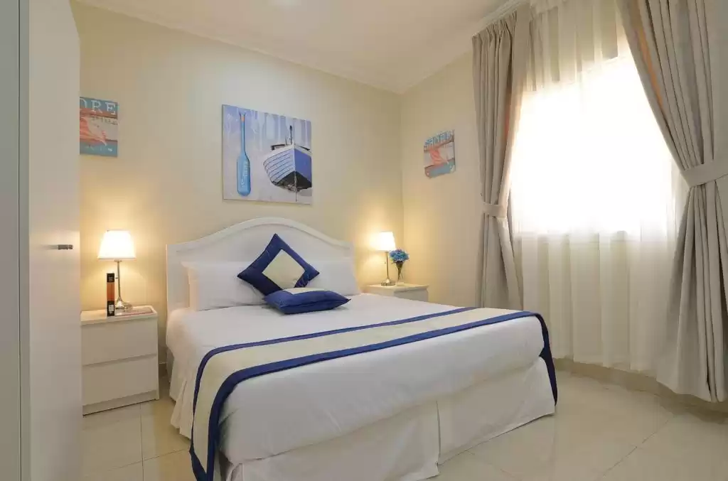 Residential Ready Property 3 Bedrooms F/F Apartment  for rent in Al Sadd , Doha #10587 - 1  image 