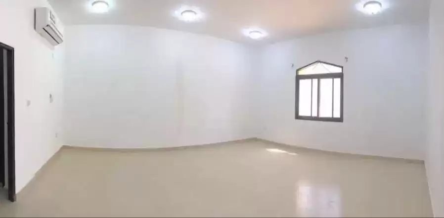 yerleşim Hazır Mülk Stüdyo U/F Apartman  kiralık içinde Al Sadd , Doha #10654 - 1  image 