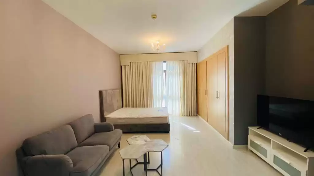 yerleşim Hazır Mülk Stüdyo F/F Apartman  kiralık içinde Al Sadd , Doha #10742 - 1  image 