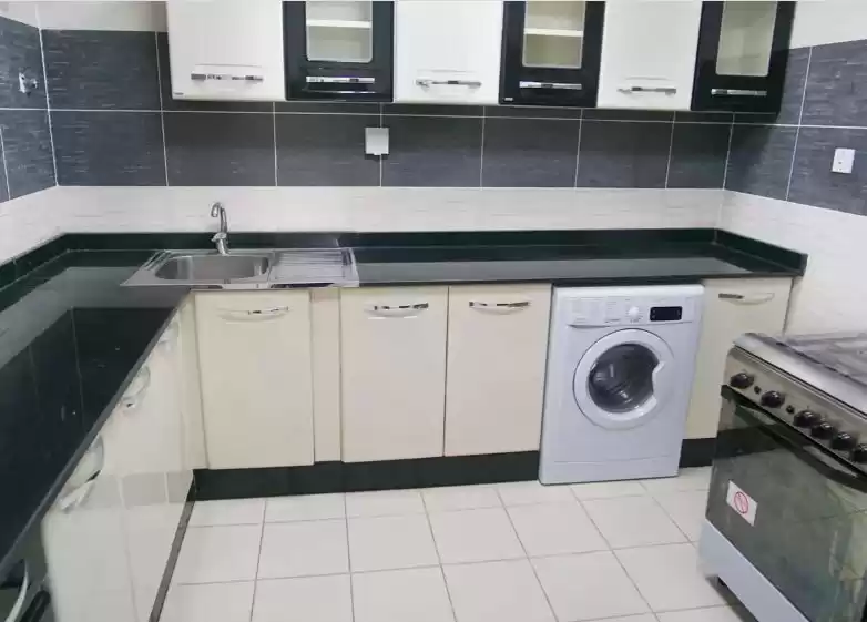 مسکونی املاک آماده 3 خوابه F/F اپارتمان  برای اجاره که در السد , دوحه #10801 - 1  image 