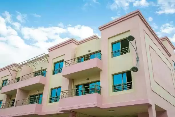 yerleşim Hazır Mülk 1 yatak odası F/F Apartman  kiralık içinde Al Sadd , Doha #10865 - 1  image 