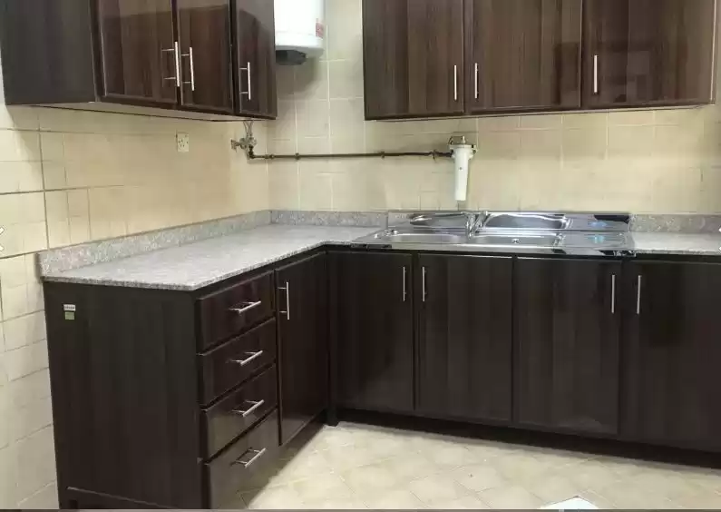 Résidentiel Propriété prête 2 chambres U / f Appartement  à vendre au Al-Sadd , Doha #10949 - 1  image 