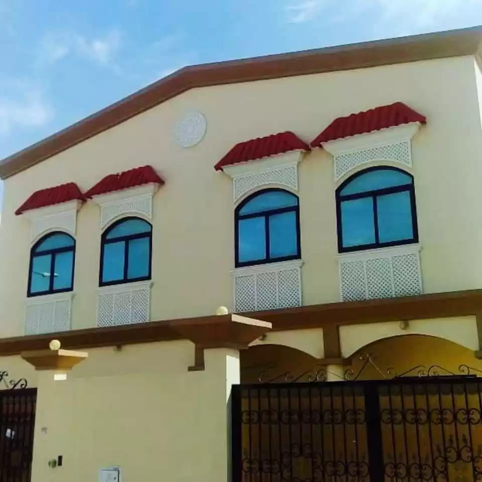 Residential Ready Property 1 Bedroom U/F Apartment  for rent in Al Sadd , Doha #10981 - 1  image 