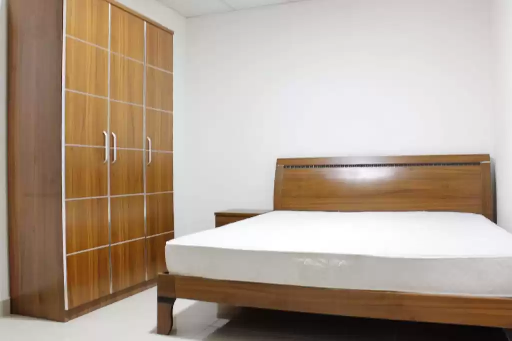 Residential Ready Property 1 Bedroom F/F Apartment  for rent in Al Sadd , Doha #11006 - 1  image 