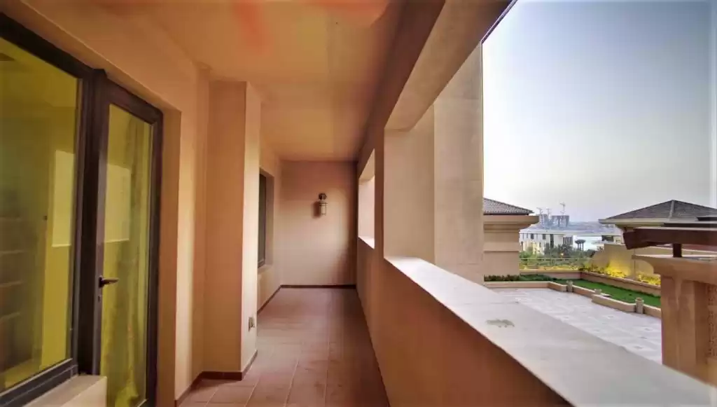 Residential Ready Property 2 Bedrooms S/F Apartment  for rent in Al Sadd , Doha #11130 - 1  image 