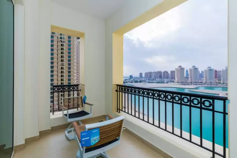 yerleşim Hazır Mülk 2 yatak odası F/F Apartman  kiralık içinde Al Sadd , Doha #11184 - 1  image 