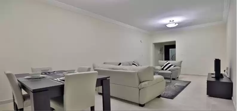yerleşim Hazır Mülk 1 yatak odası F/F Apartman  kiralık içinde Al Sadd , Doha #11247 - 1  image 