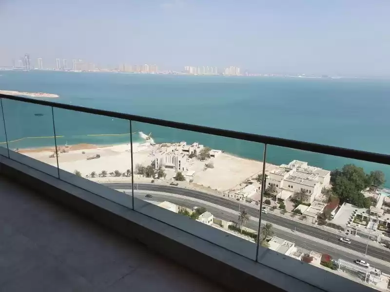 Residential Ready Property 3 Bedrooms S/F Apartment  for rent in Al Sadd , Doha #11430 - 1  image 
