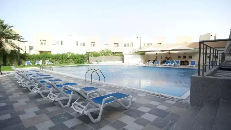 Wohn Klaar eigendom 3 Schlafzimmer S/F Villa in Verbindung  zu vermieten in Al Sadd , Doha #11482 - 1  image 