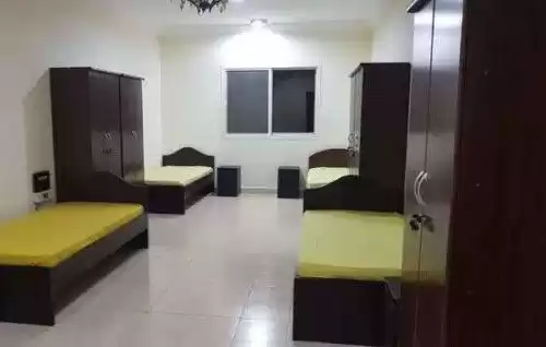 Residential Ready Property 3 Bedrooms F/F Apartment  for rent in Al Sadd , Doha #11559 - 1  image 