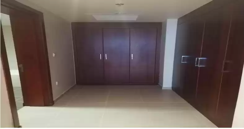 Residencial Listo Propiedad 3 dormitorios U / F Apartamento  alquiler en al-sad , Doha #11693 - 1  image 