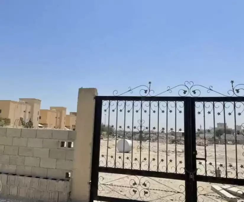 أرض عقار جاهز أرض سكنية  للبيع في الدوحة #12067 - 1  صورة 