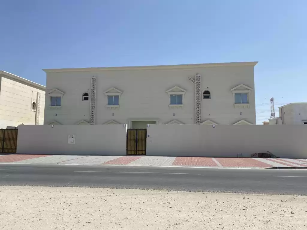 مسکونی املاک آماده 7+ اتاق خواب U/F ویلای مستقل  برای اجاره که در السد , دوحه #12116 - 1  image 