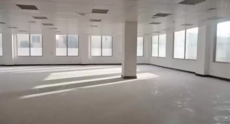 Commercial Ready Property U/F Office  for rent in Doha #12270 - 1  image 