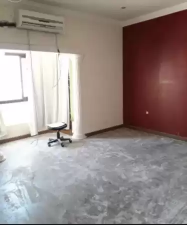Wohn Klaar eigendom 1 Schlafzimmer S/F Wohnung  zu vermieten in Al Sadd , Doha #12316 - 1  image 