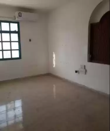 Résidentiel Propriété prête 1 chambre S / F Appartement  a louer au Doha #12318 - 1  image 