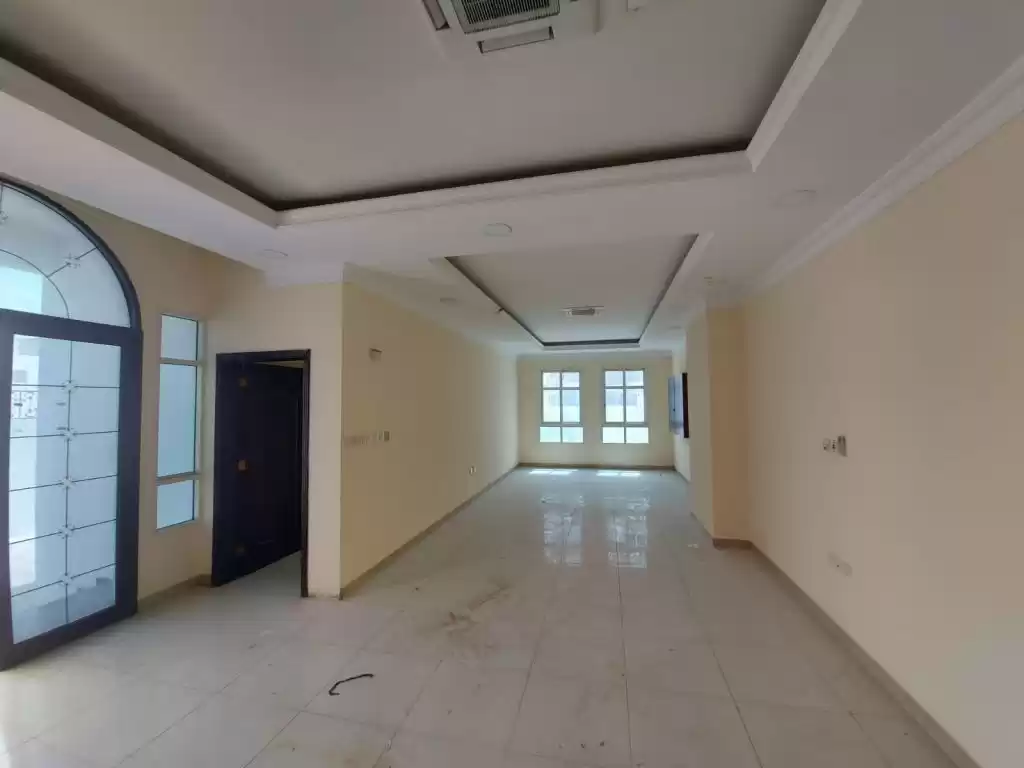 Residential Ready Property 5 Bedrooms S/F Standalone Villa  for rent in Al Sadd , Doha #12467 - 1  image 