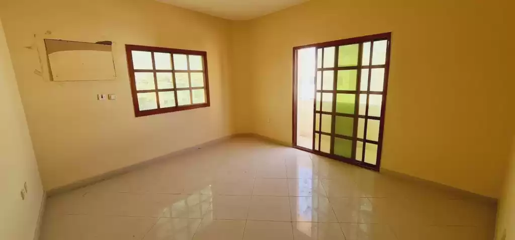 Résidentiel Propriété prête 2 chambres U / f Appartement  a louer au Al-Sadd , Doha #12572 - 1  image 
