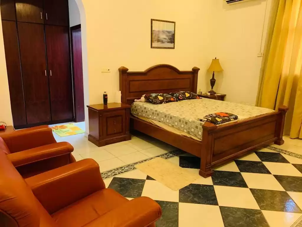 Residential Ready Property 1 Bedroom F/F Townhouse  for rent in Al Sadd , Doha #12588 - 1  image 