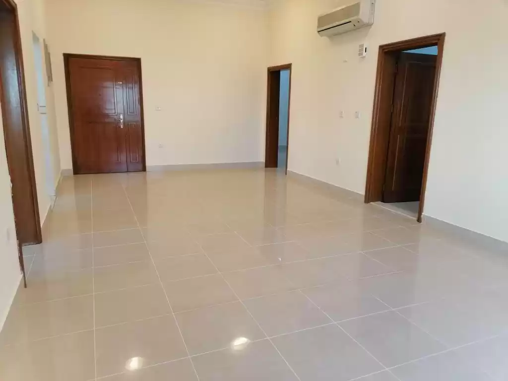 مسکونی املاک آماده 2 اتاق خواب U/F اپارتمان  برای اجاره که در السد , دوحه #12647 - 1  image 