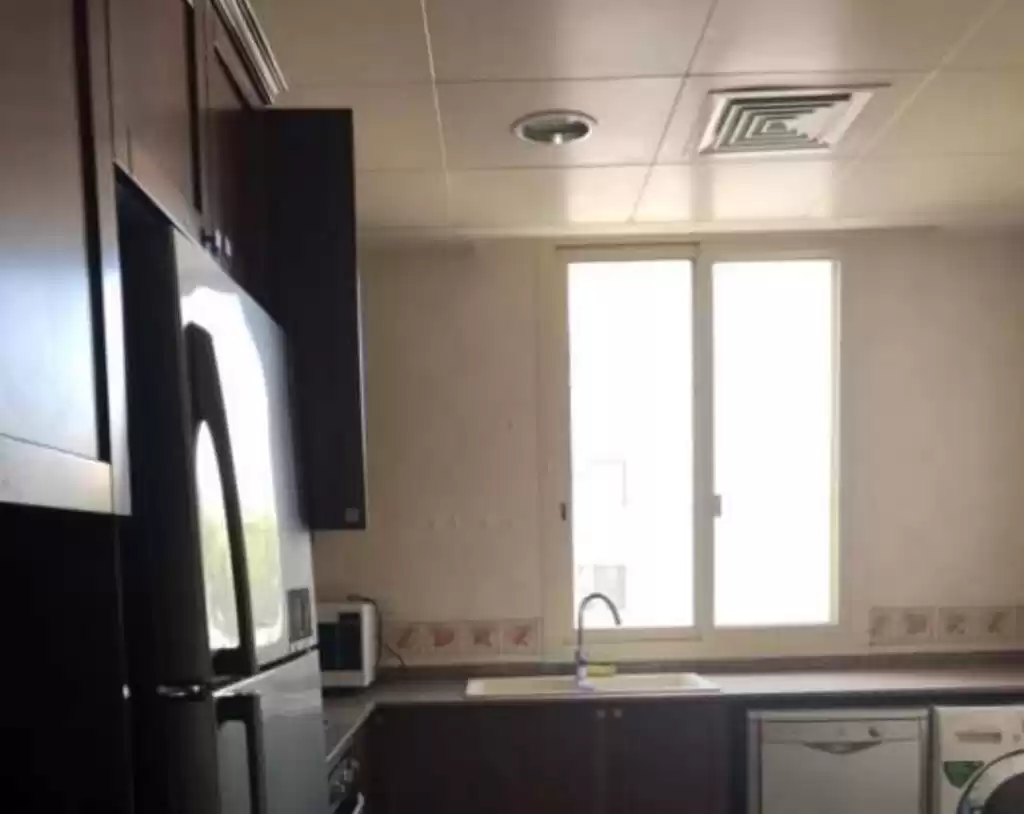 Wohn Klaar eigendom 2 Schlafzimmer F/F Wohnung  zu vermieten in Al Sadd , Doha #12700 - 1  image 