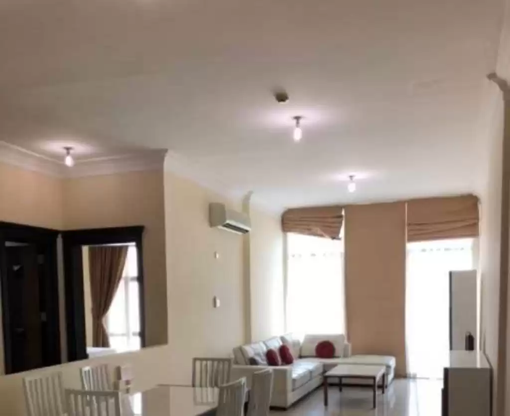 Résidentiel Propriété prête 2 chambres F / F Appartement  a louer au Al-Sadd , Doha #12701 - 1  image 